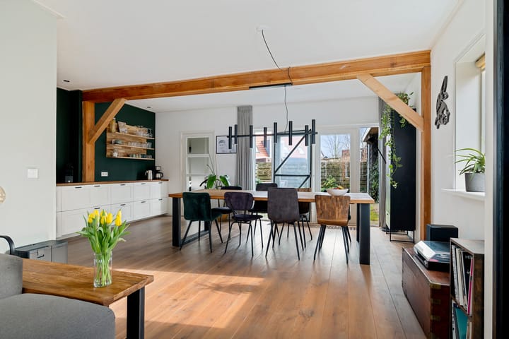 Foto 2 van Ald Swettebuorren 7