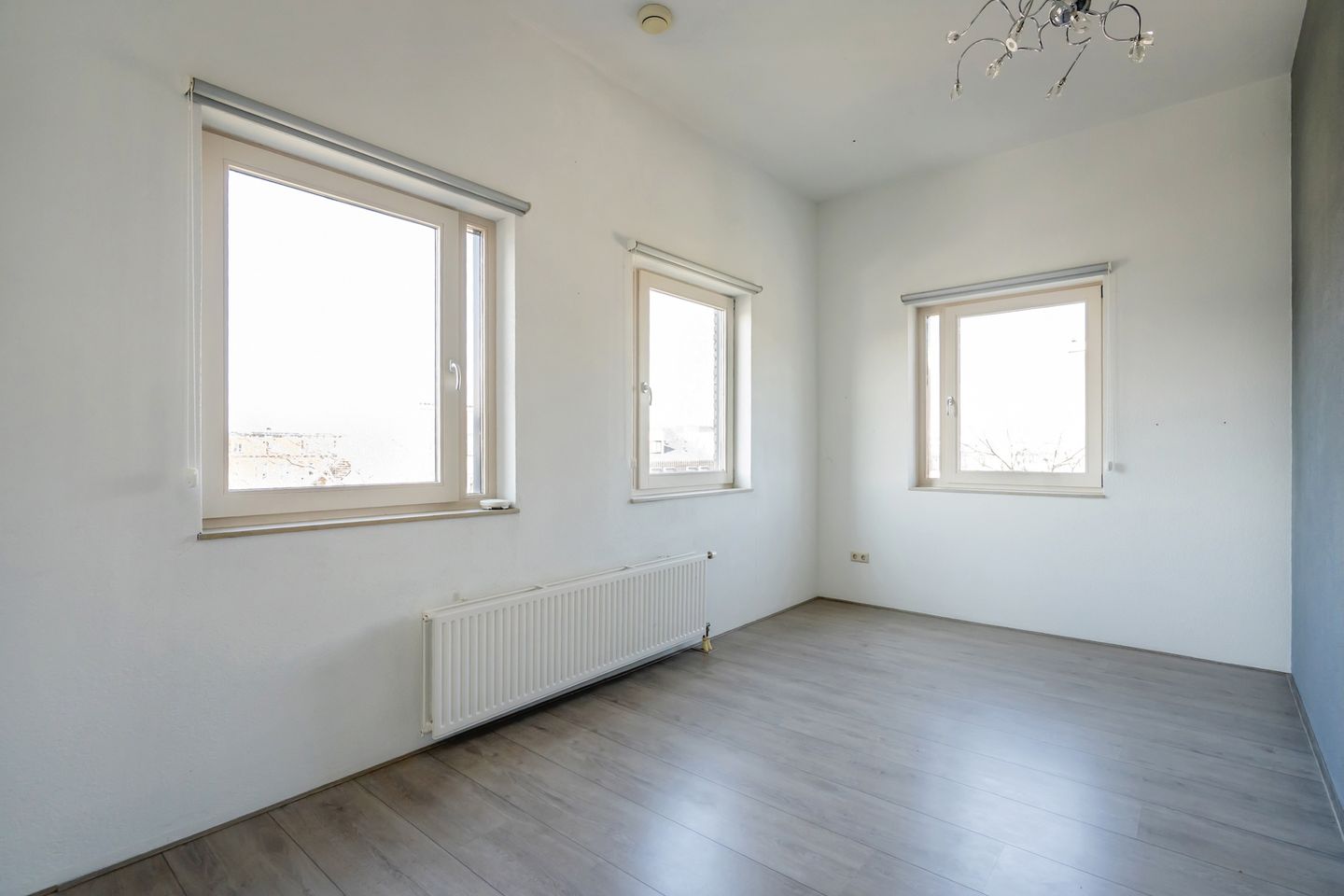 Foto 34 van Waarderstraat 73