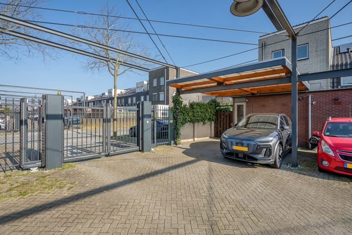 Foto 4 van Waarderstraat 73