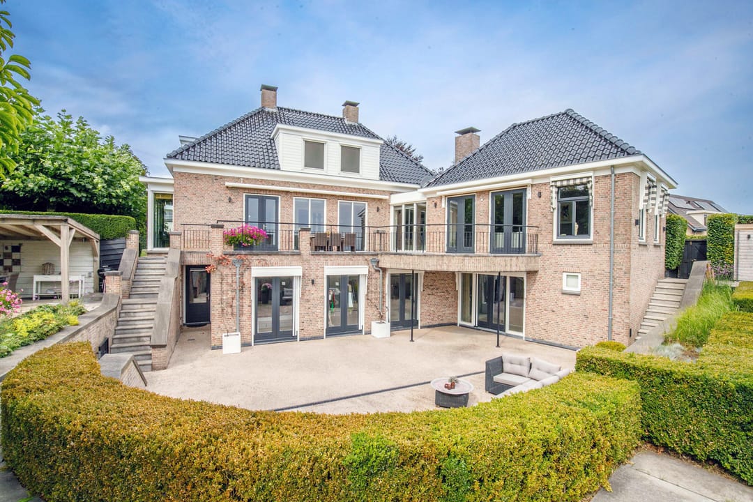 Luxury Detached Villa in the Green Hart with Panoramic Views and Sustainable Features — 25