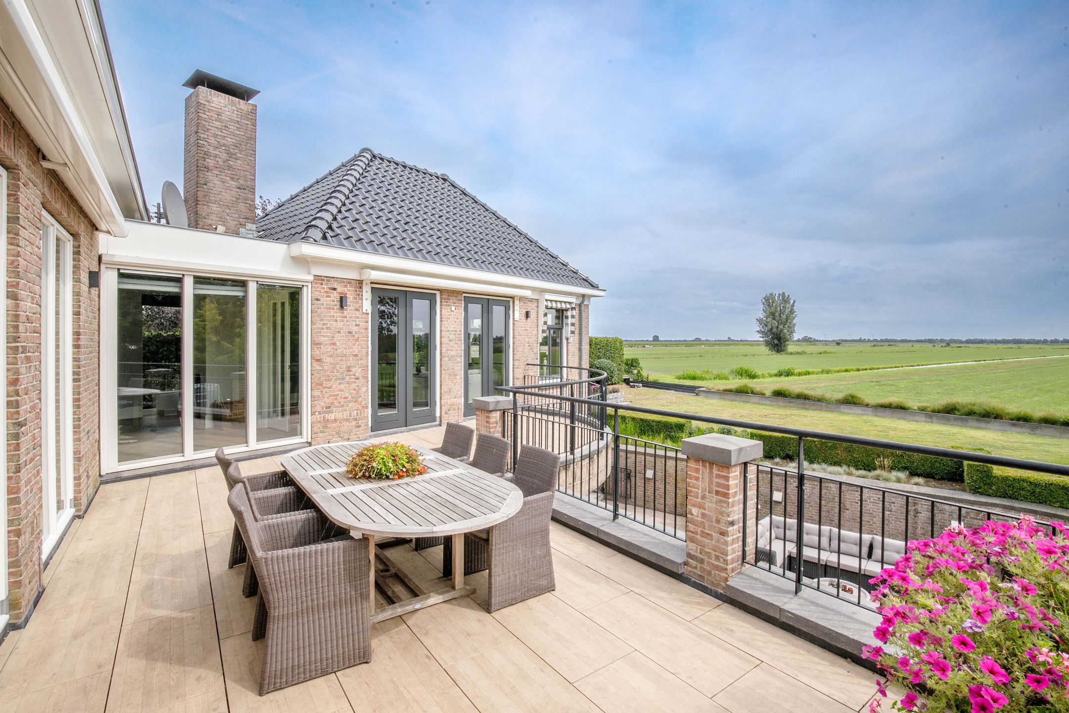 Luxury Detached Villa in the Green Hart with Panoramic Views and Sustainable Features — 26