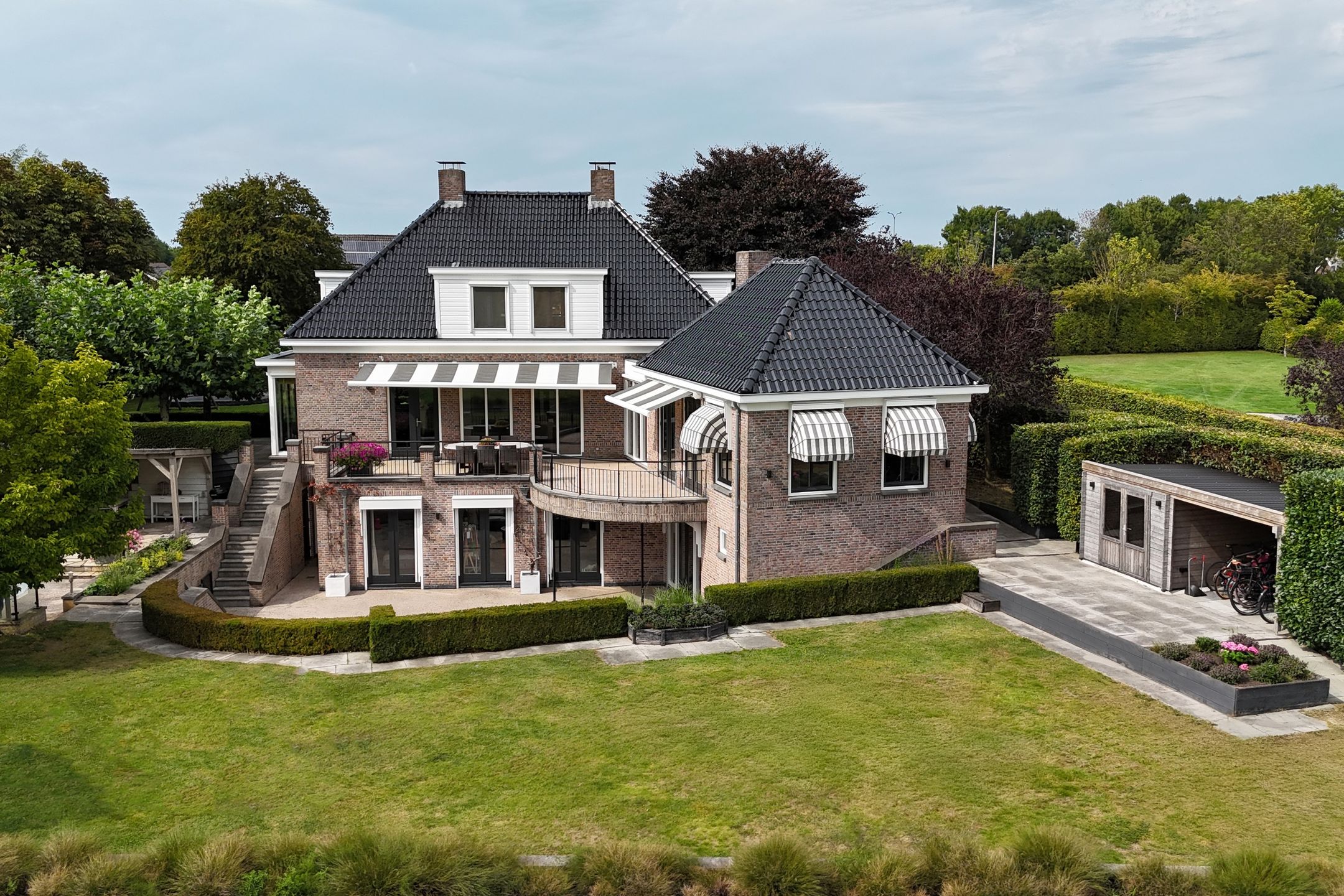 Buying a house in The Netherlands., Willeskop 131-A