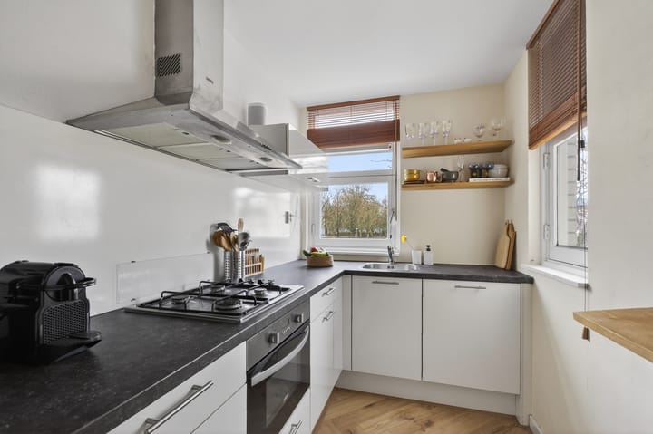 Photo 3 of Kloekhorststraat 353