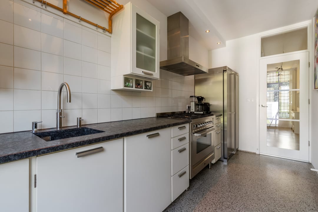 Foto 16 van van Ostadelaan 9