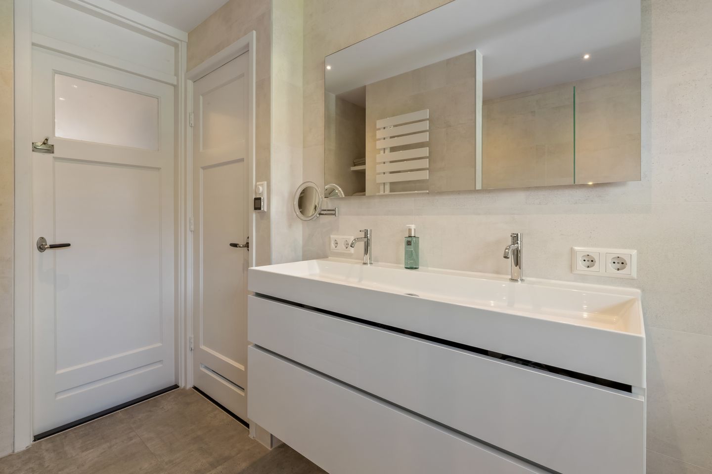 Foto 29 van van Ostadelaan 9