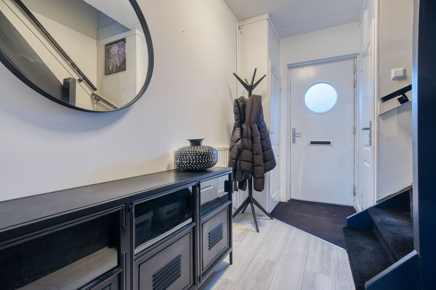 Photo 14 of Wever 63