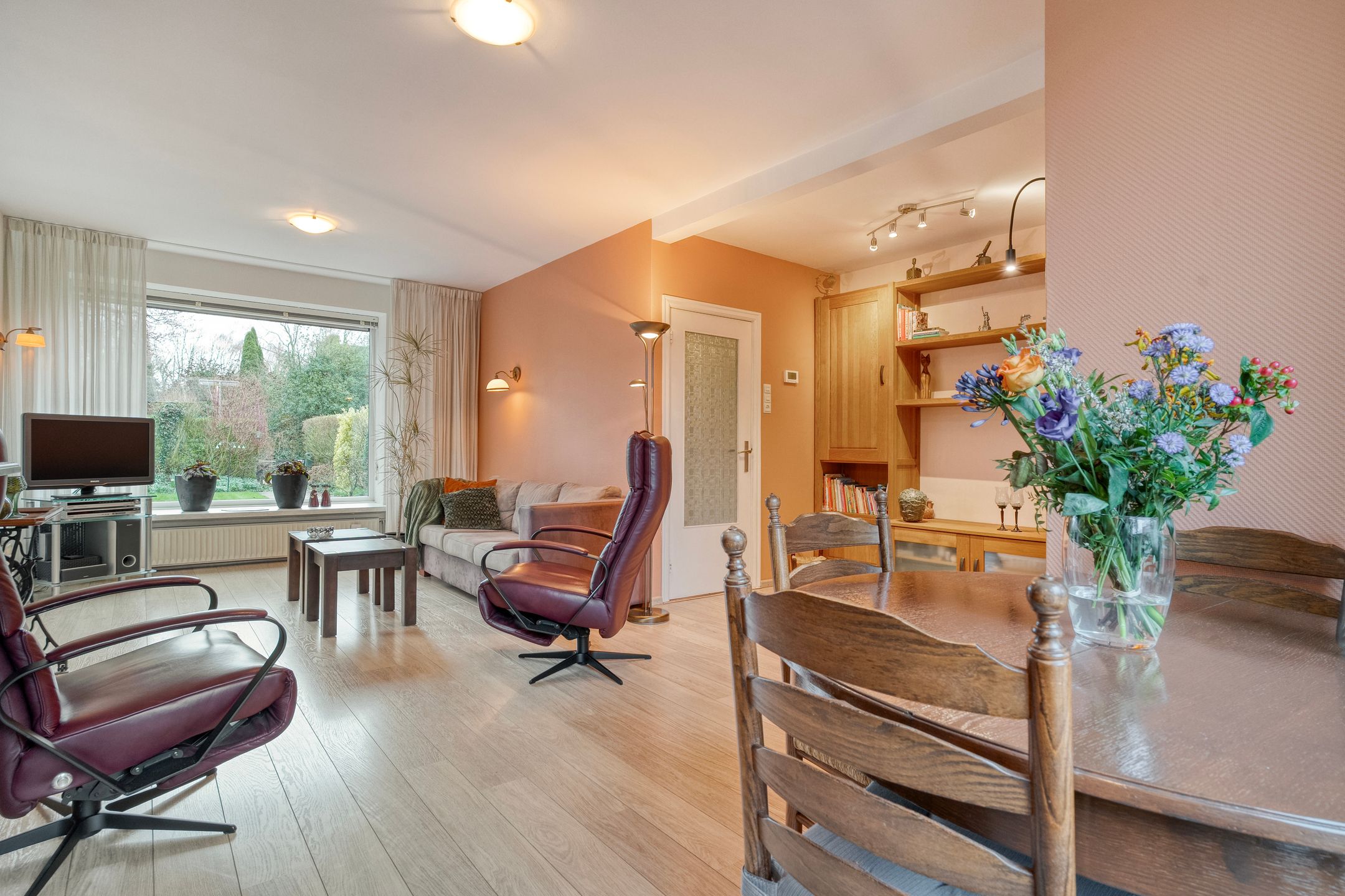 Foto 18 van Dr. Schaepmanlaan 58