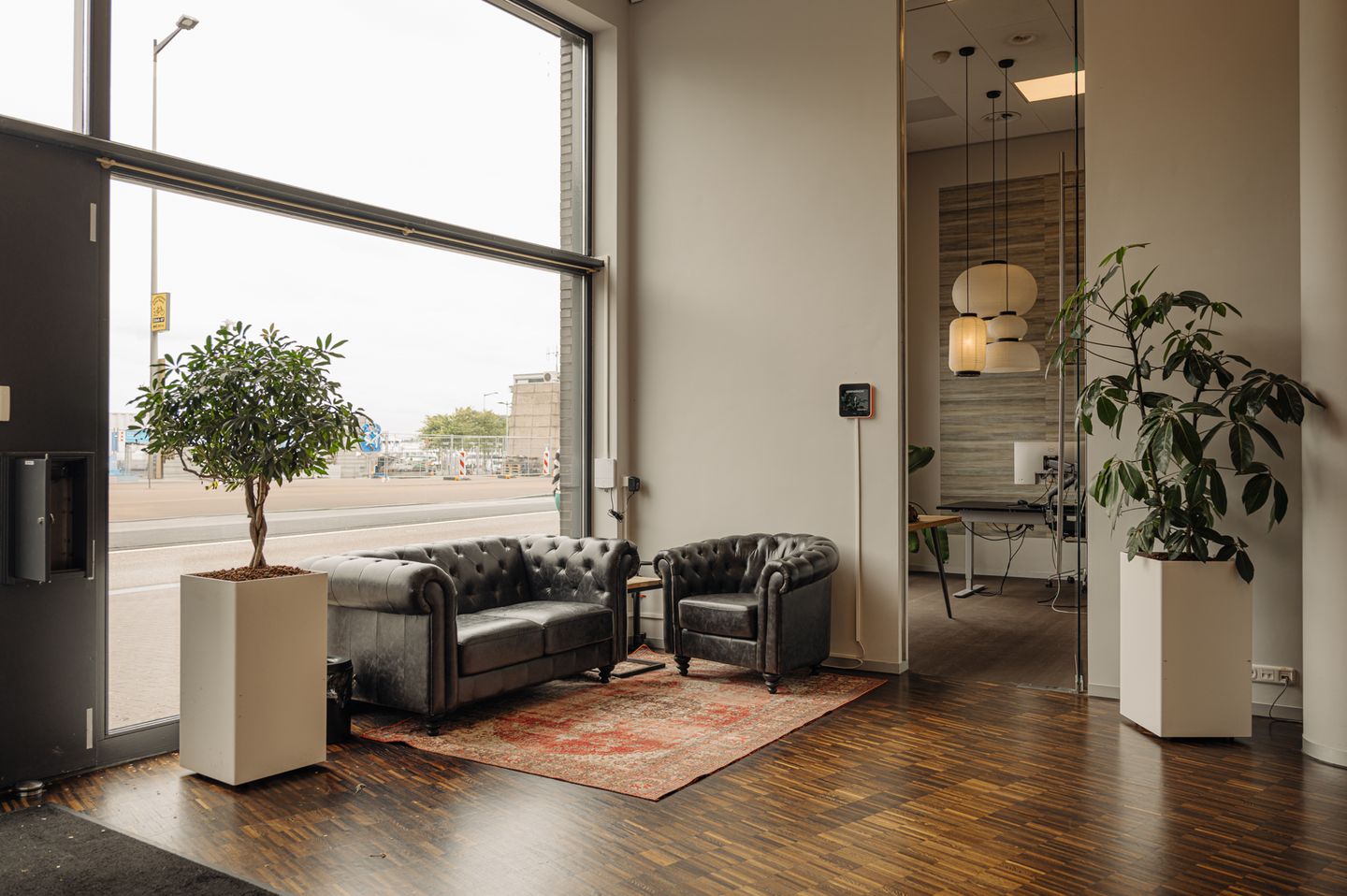 View photo 5 of Westerdoksdijk 1