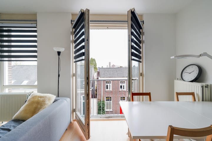 Foto 2 van Koestraat 67-16