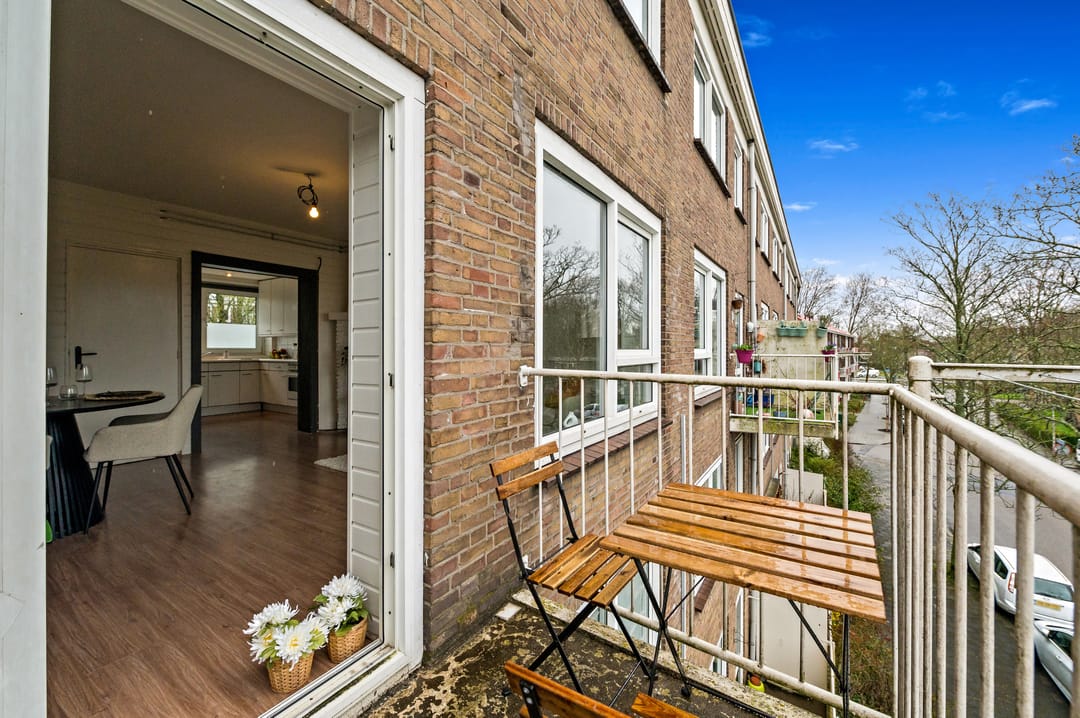 Photo 13 of Van Almondestraat 50-I