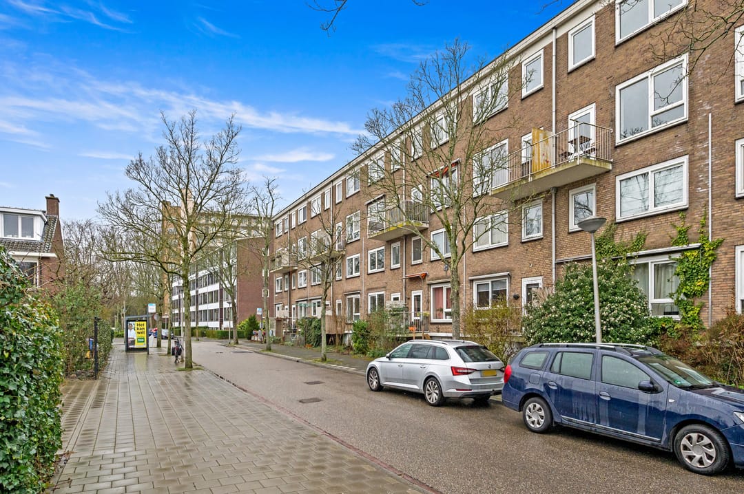 Photo 28 of Van Almondestraat 50-I