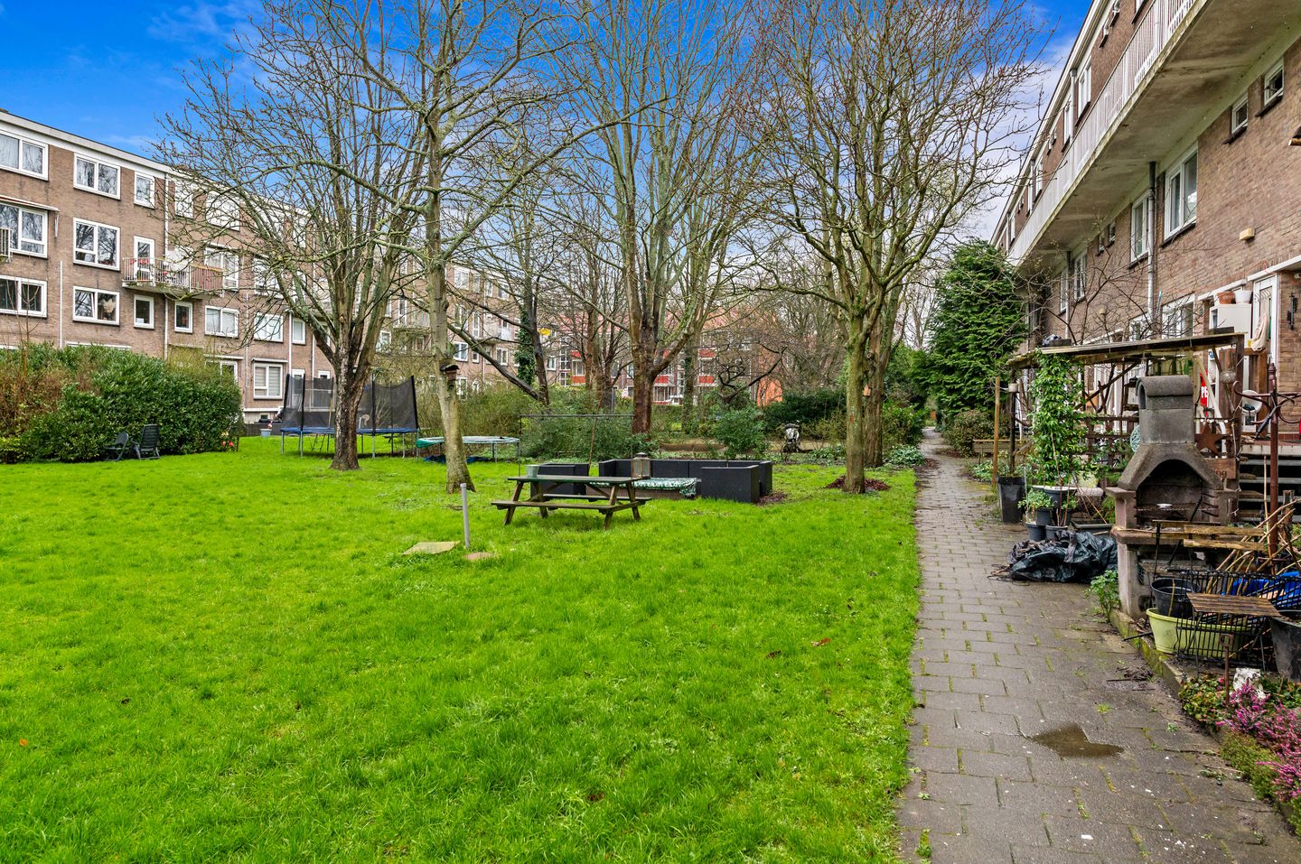 Photo 35 of Van Almondestraat 50-I