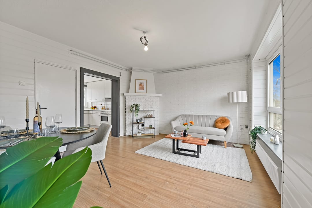 Photo 7 of Van Almondestraat 50-I