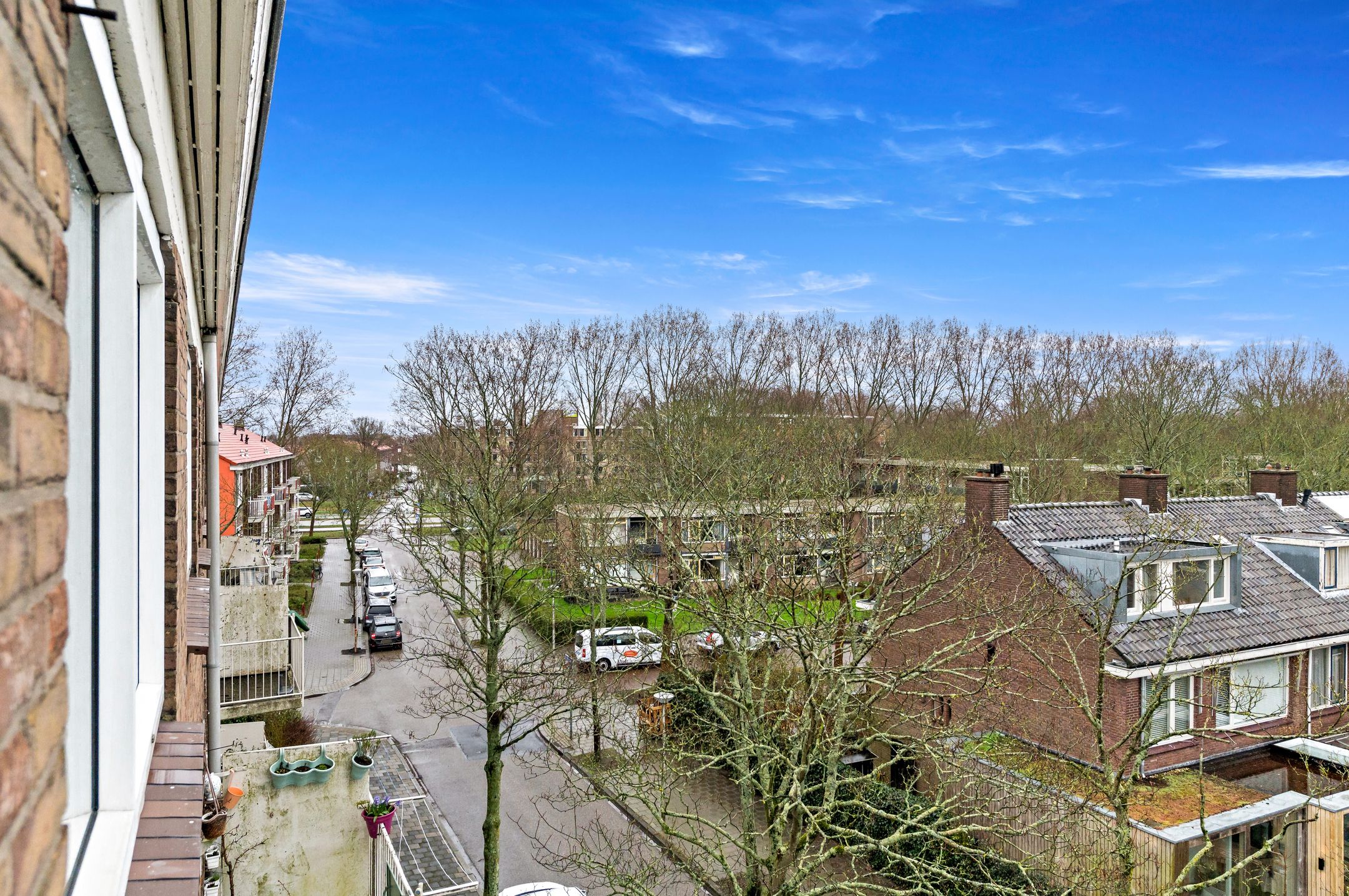 Photo 33 of Van Almondestraat 50-I