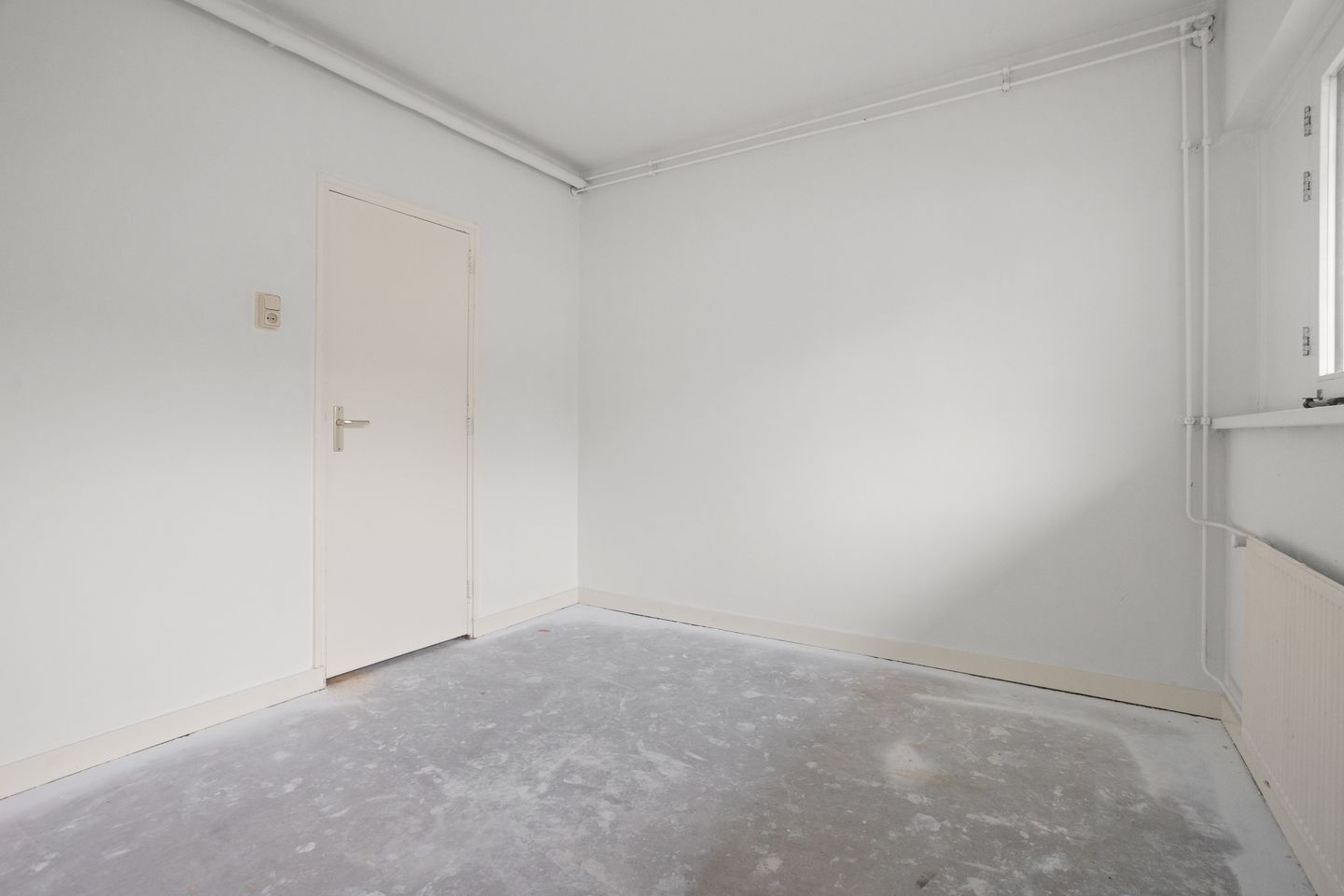 Foto 20 van Heringa-State 7