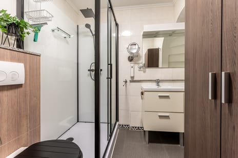 Schoener 16 13 tertiary image