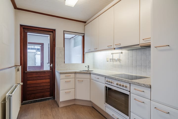 Photo 3 of Julianaweg 40