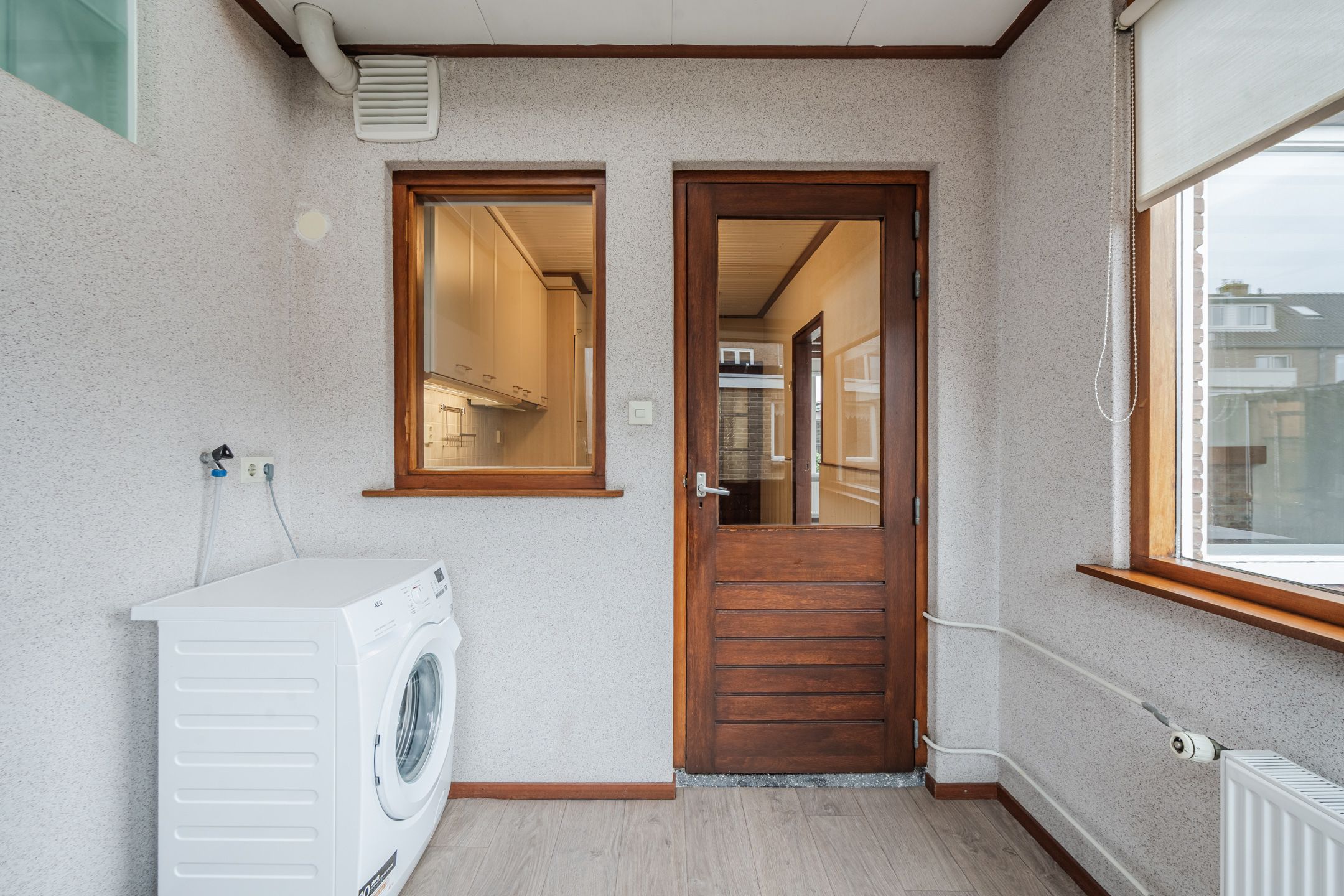 Photo 24 of Julianaweg 40