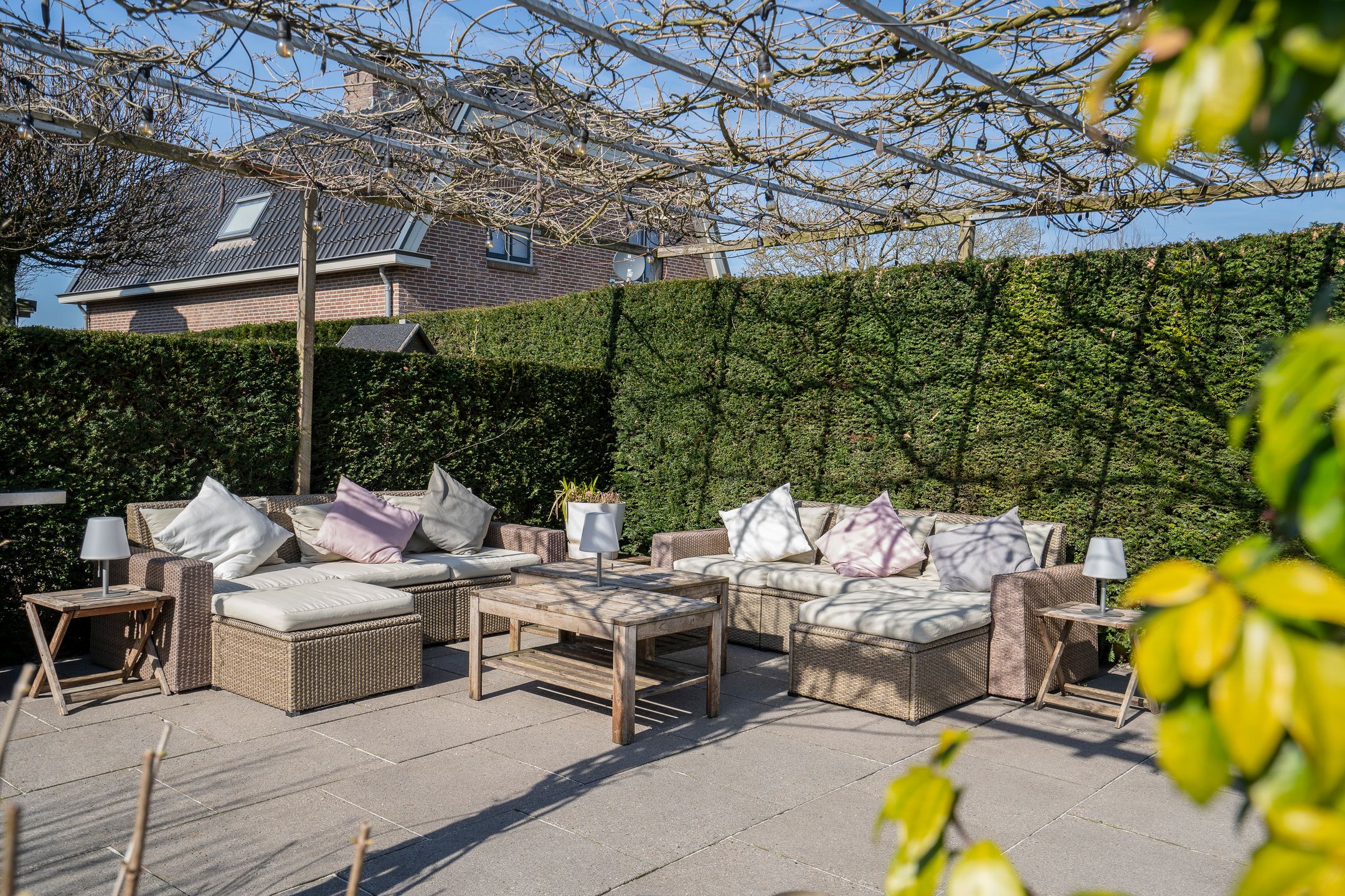 Spacious detached villa with swimming pool and multifunctional annexe in Geldermalsen — 43