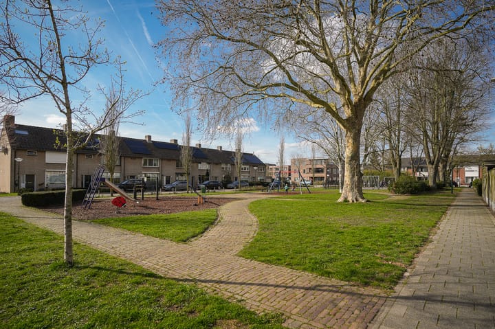 Foto 4 van Molenhof 13