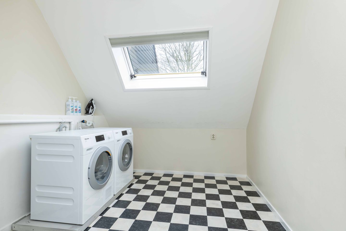 Foto 44 van Kerkenbosweg 1