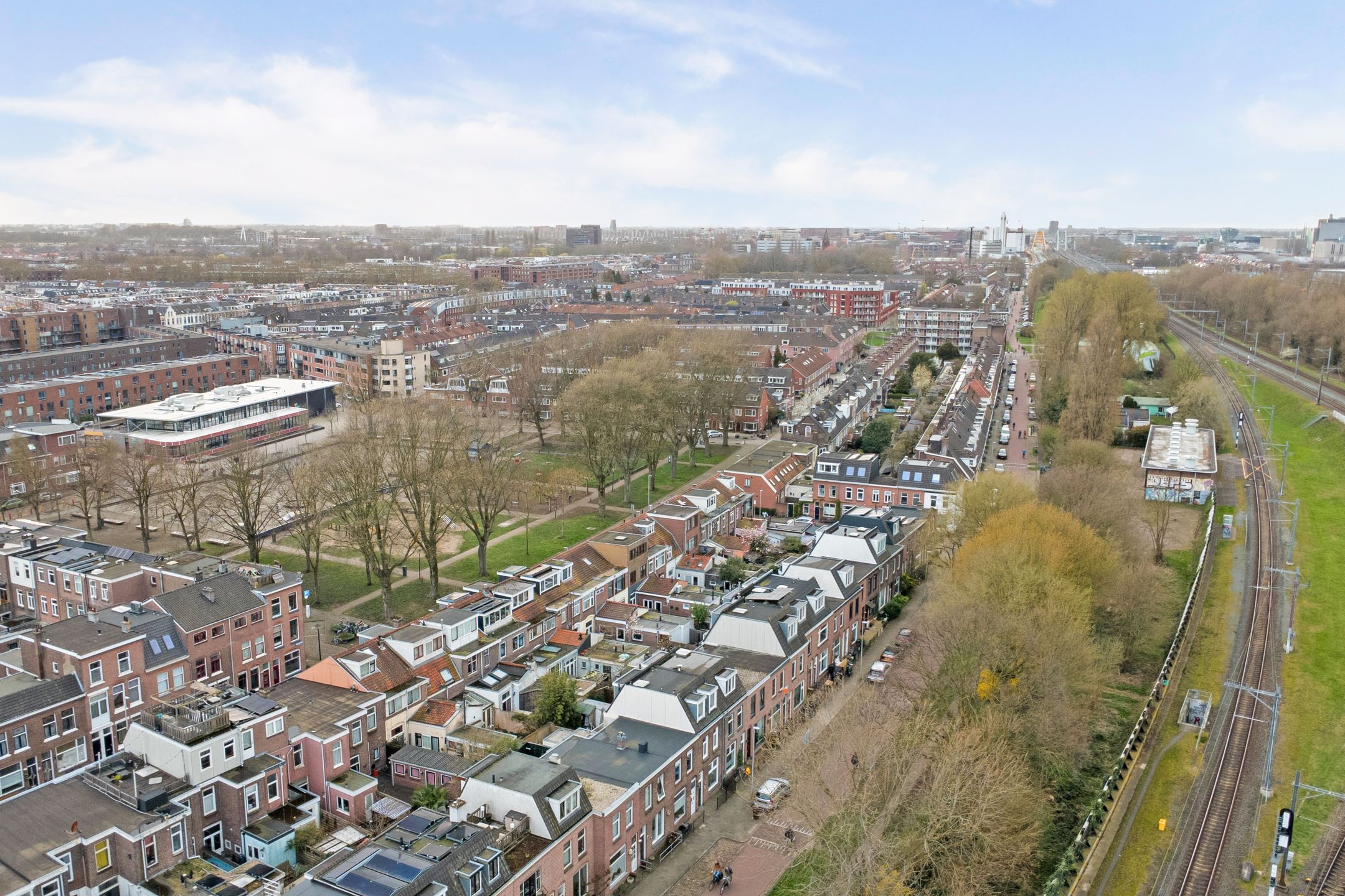 Foto 21 van Cremerstraat 122-A