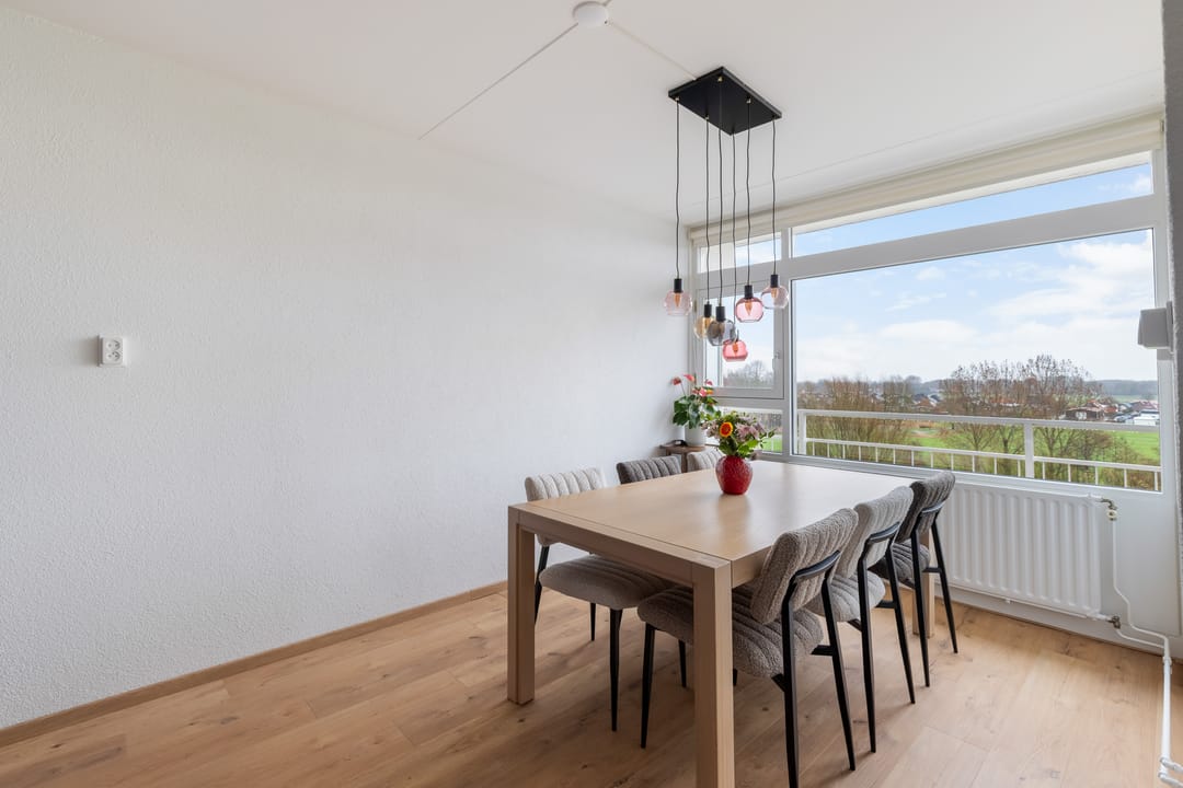 Foto 16 van Leeuwstraat 112