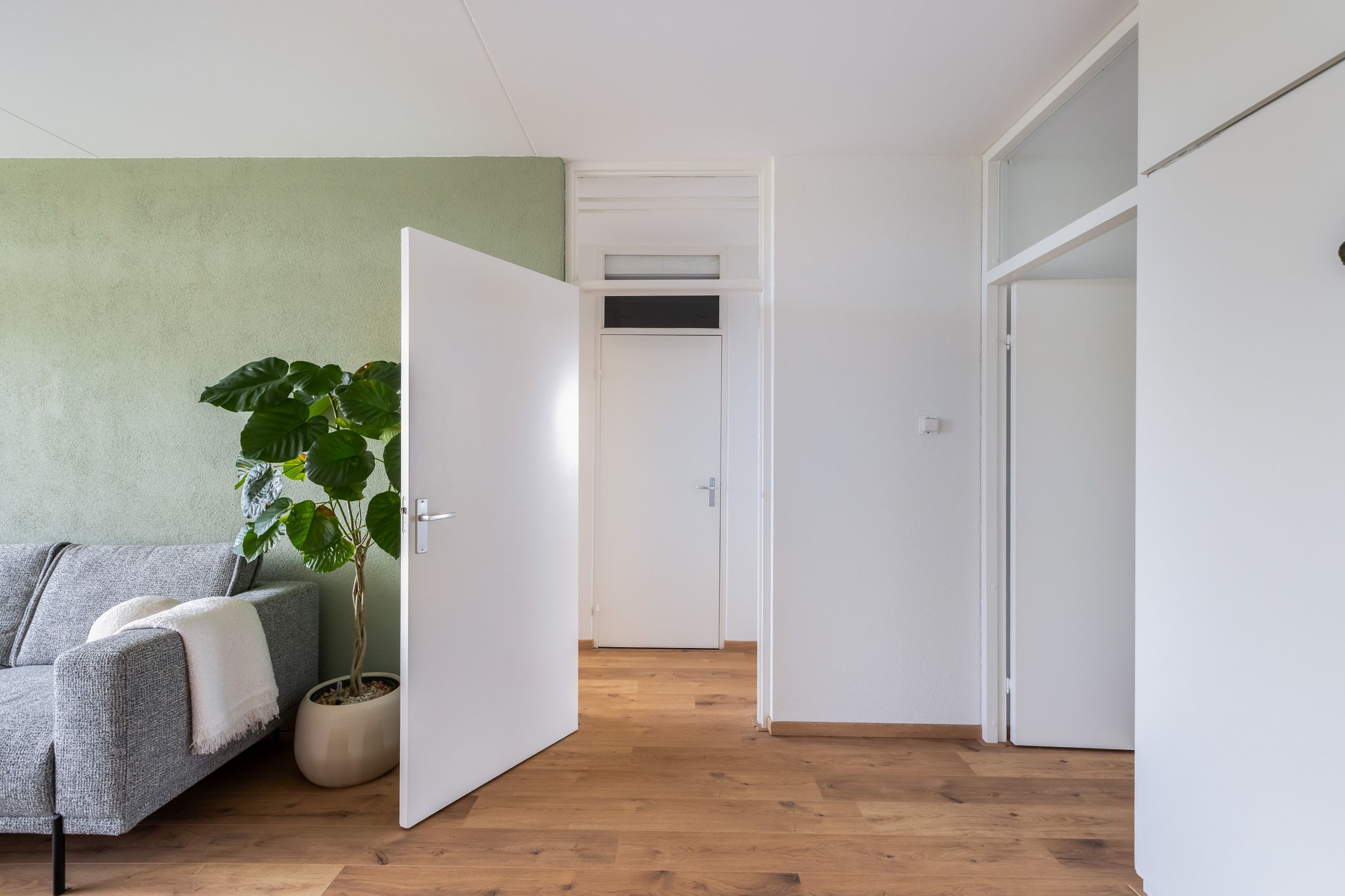 Foto 24 van Leeuwstraat 112