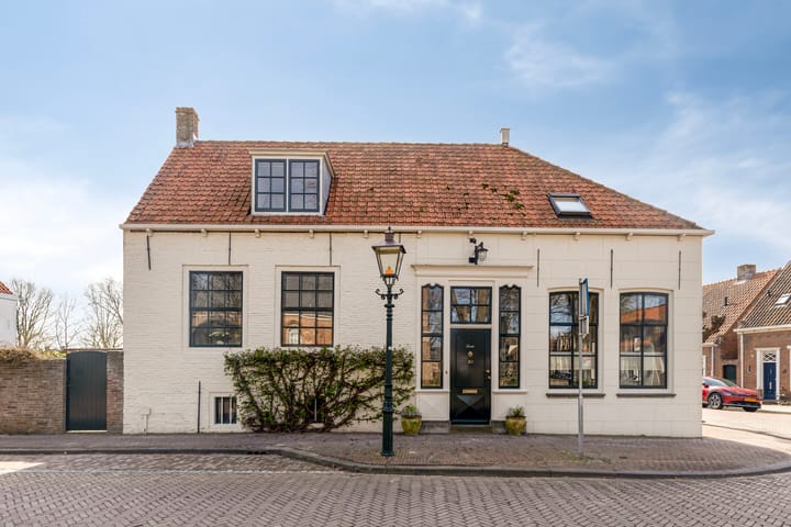 Foto 3 van Kerkplein 30