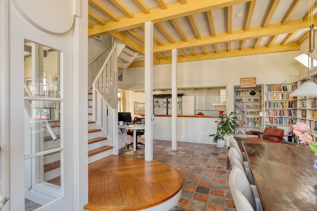 Foto 8 van Kerkplein 30