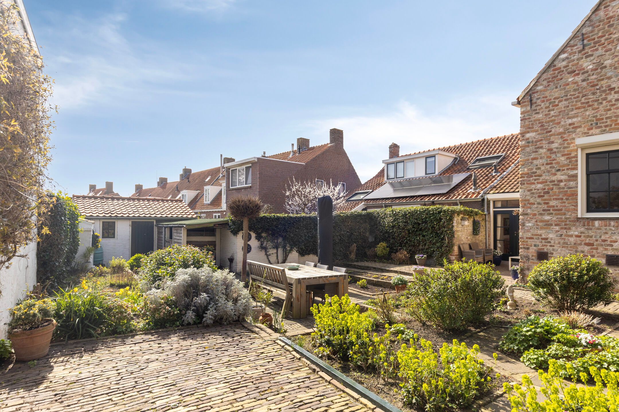 Foto 48 van Kerkplein 30