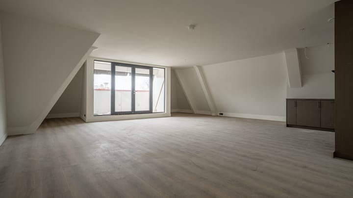 Photo 2 of Grotestraat 140-A