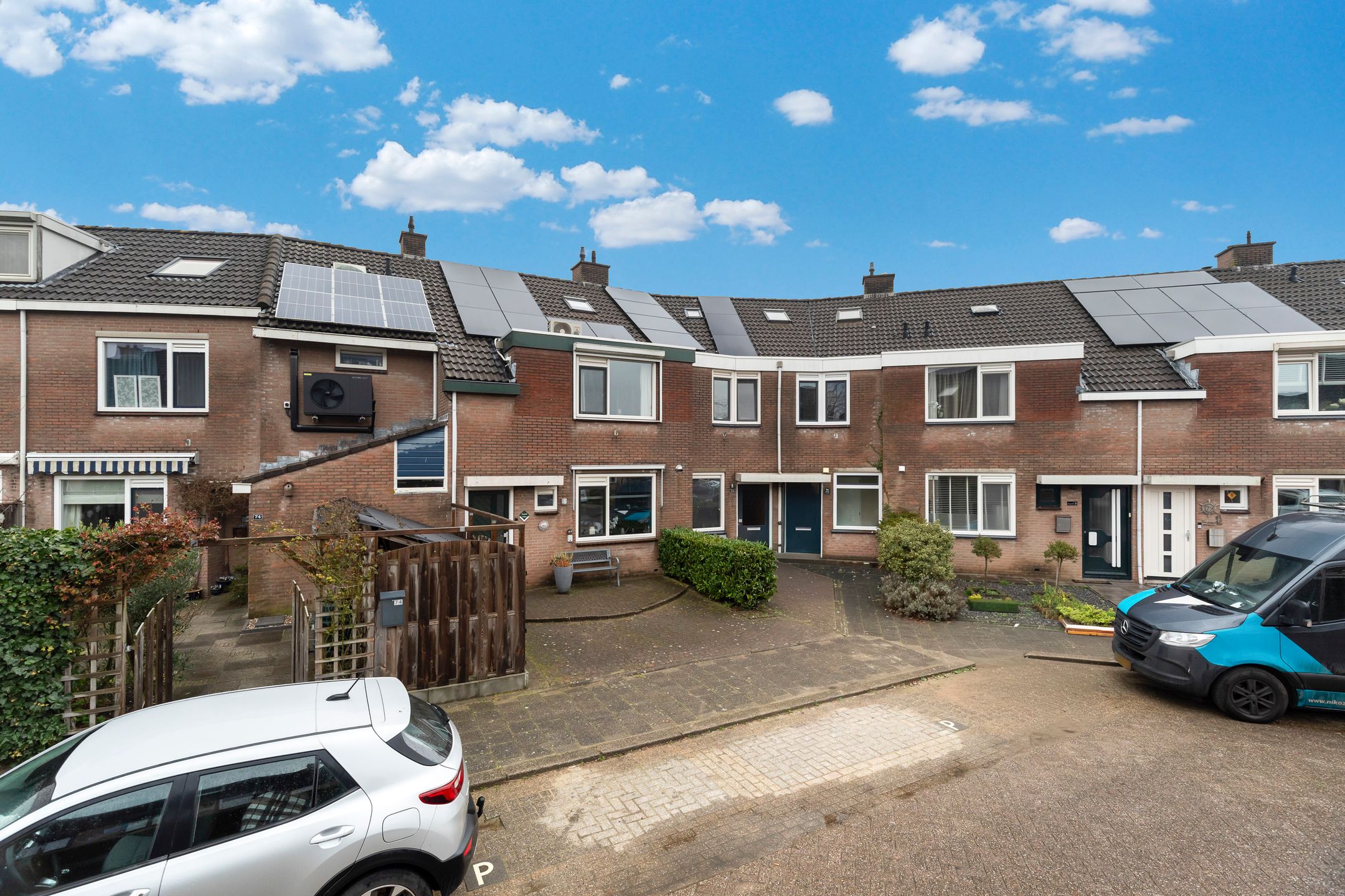 Photo 3 of Punter 75