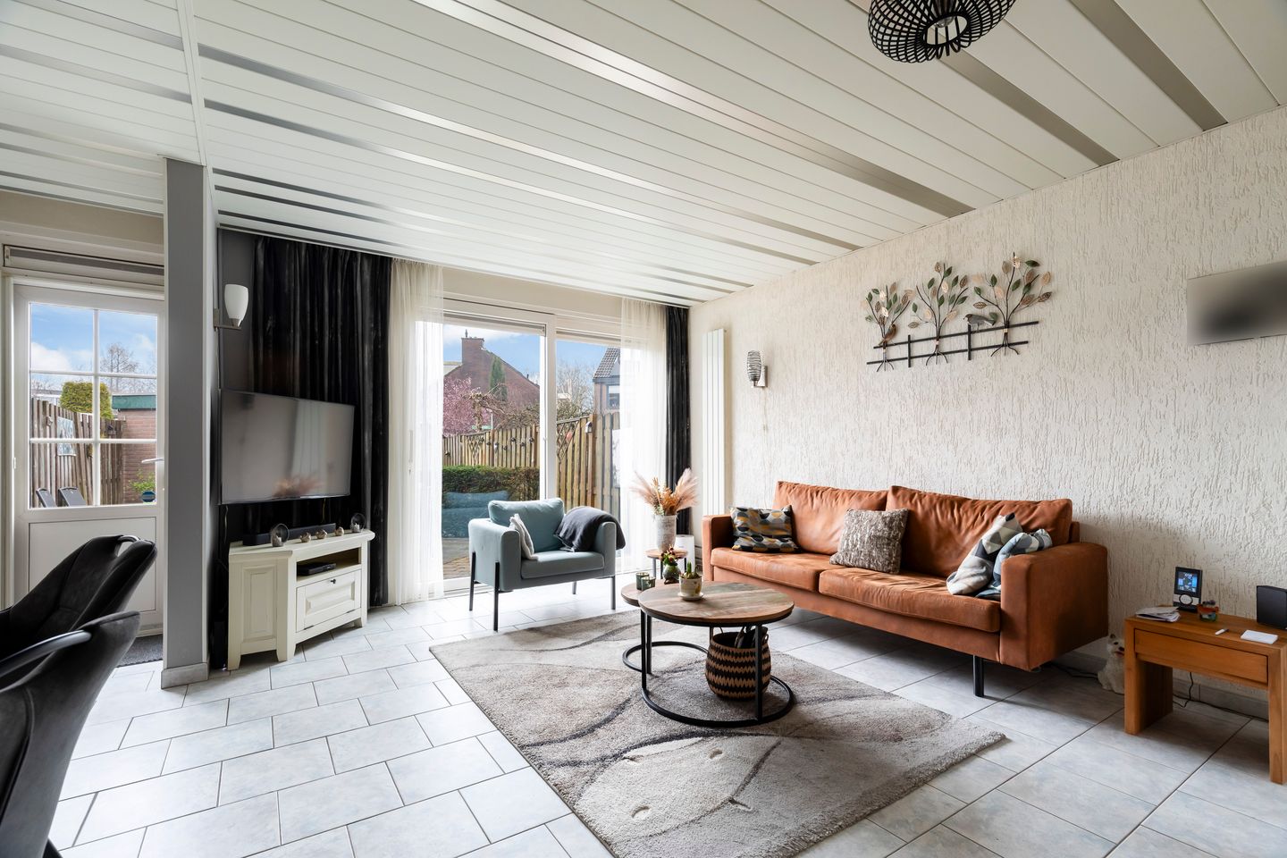 Photo 10 of Punter 75