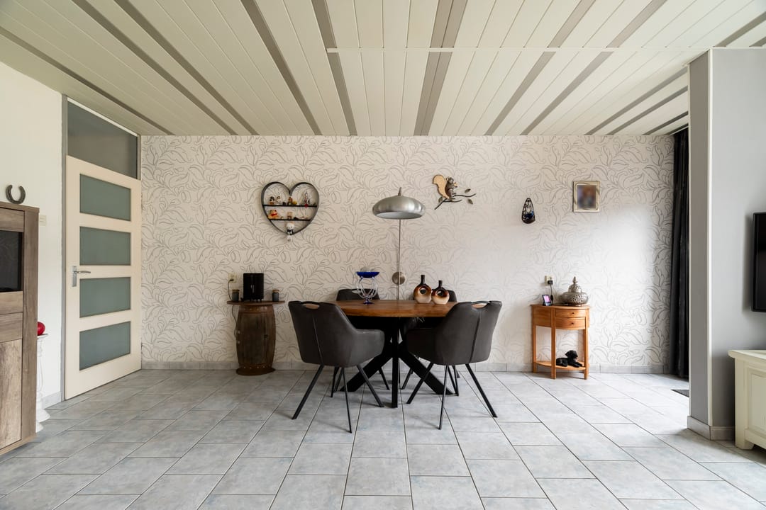 Photo 11 of Punter 75