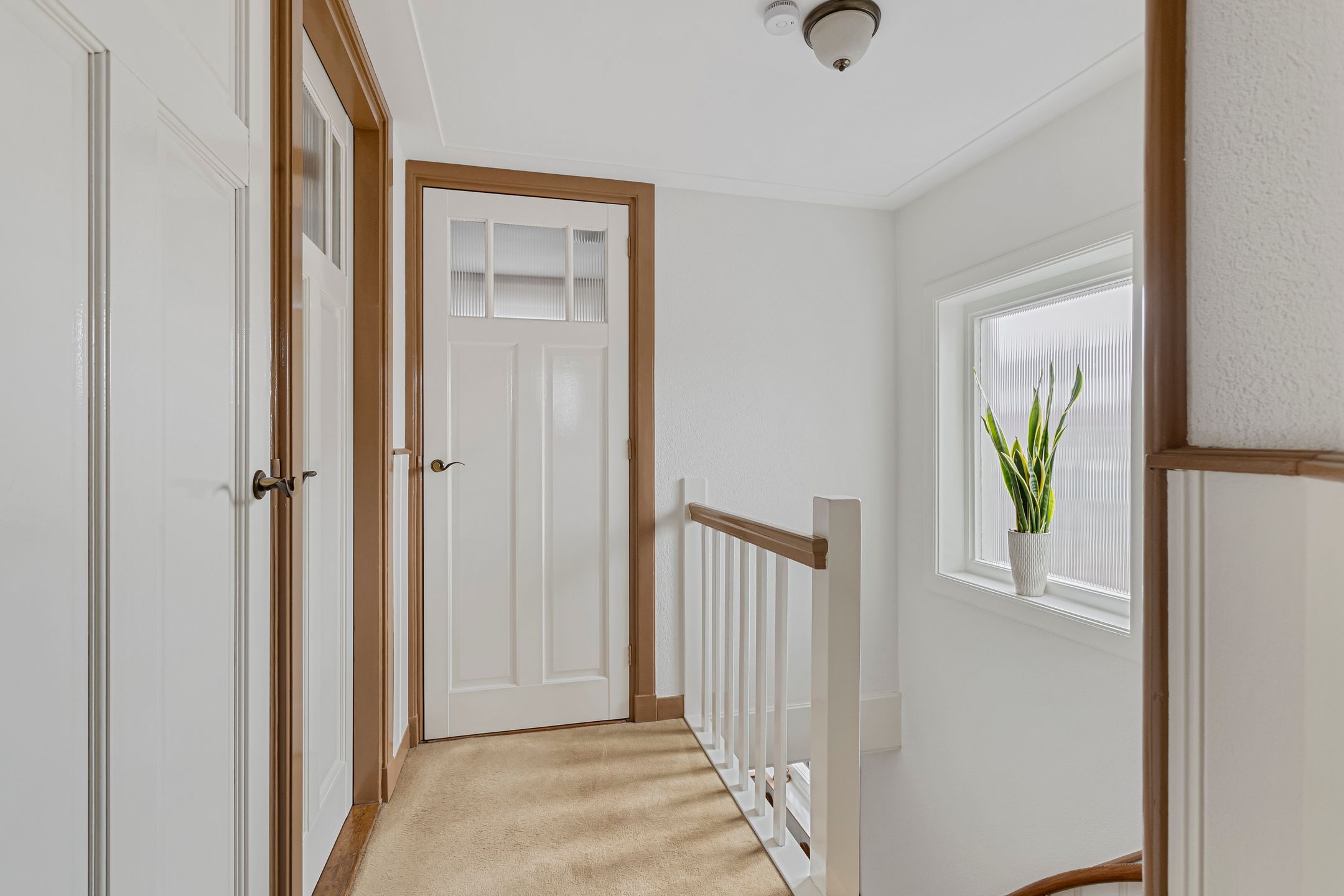 Spacious semi-detached house with large garage and sunny garden located in Breda — 18
