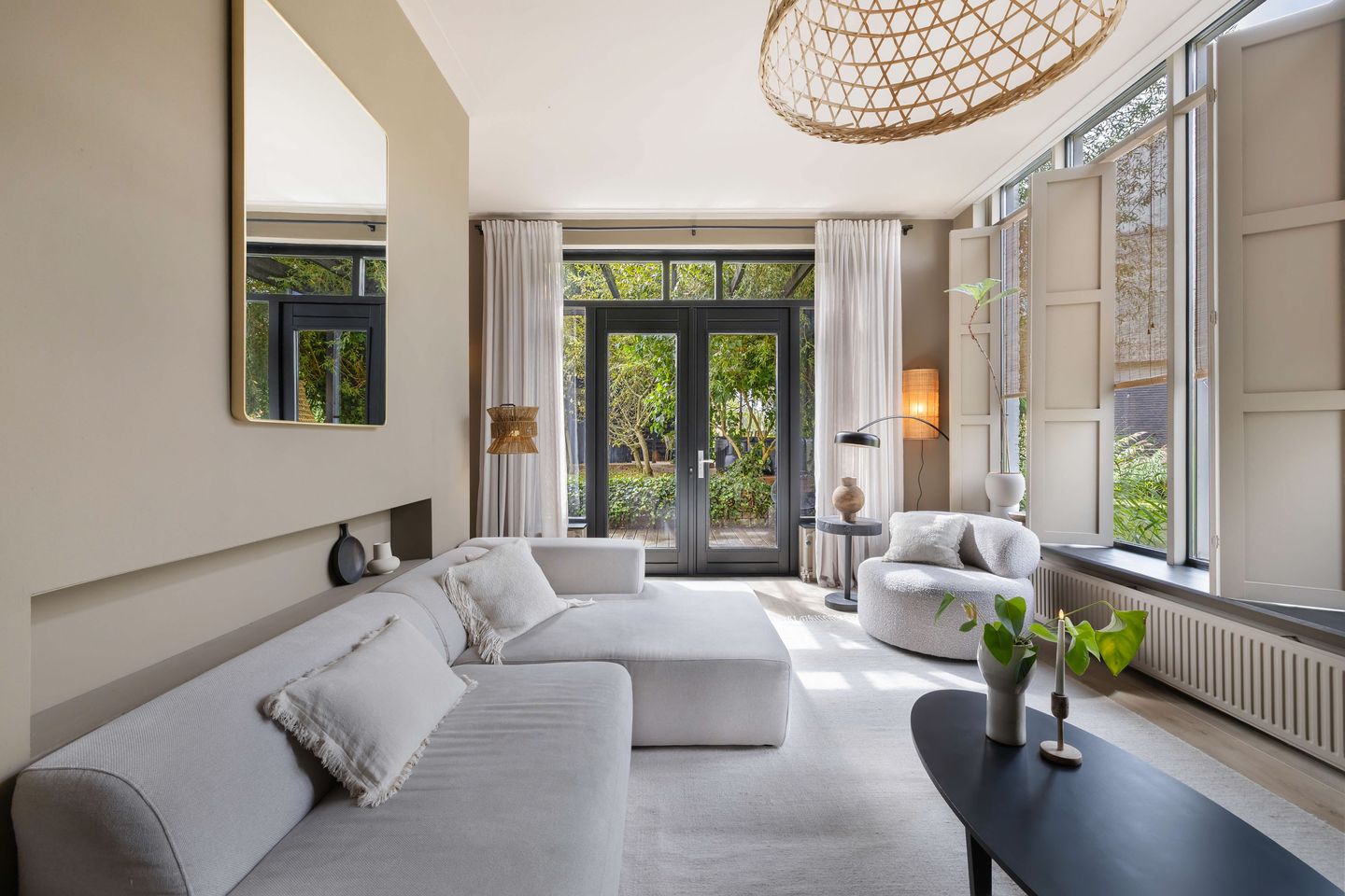 Photo 14 of Galjoen 15 9