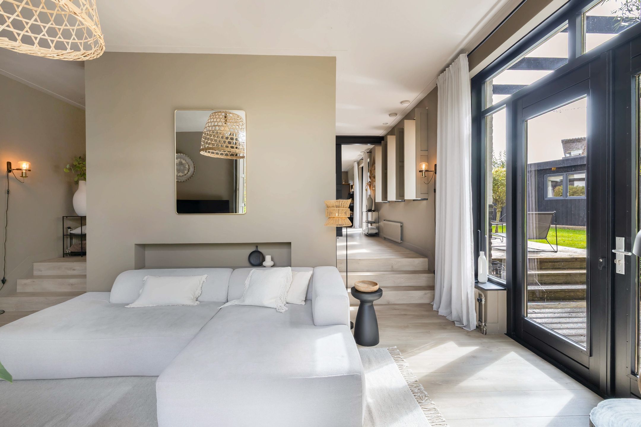 Photo 18 of Galjoen 15 9