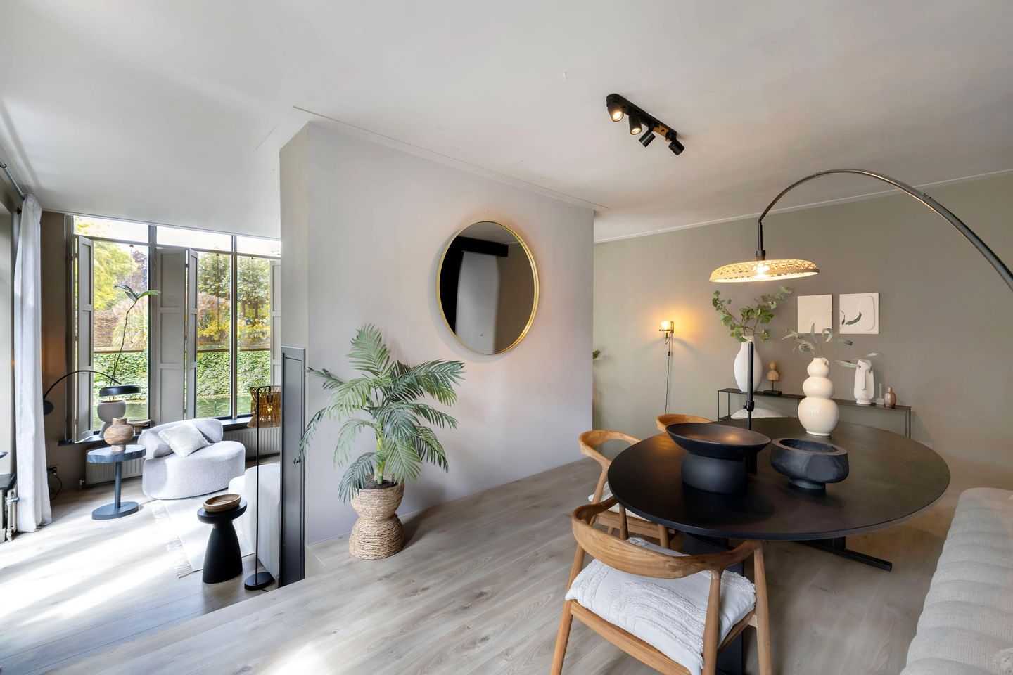 Photo 19 of Galjoen 15 9