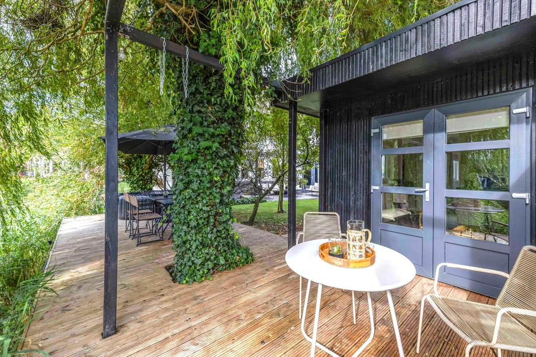 Photo 32 of Galjoen 15 9