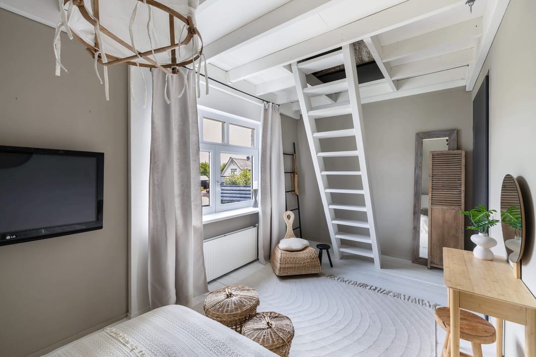 Photo 47 of Galjoen 15 9