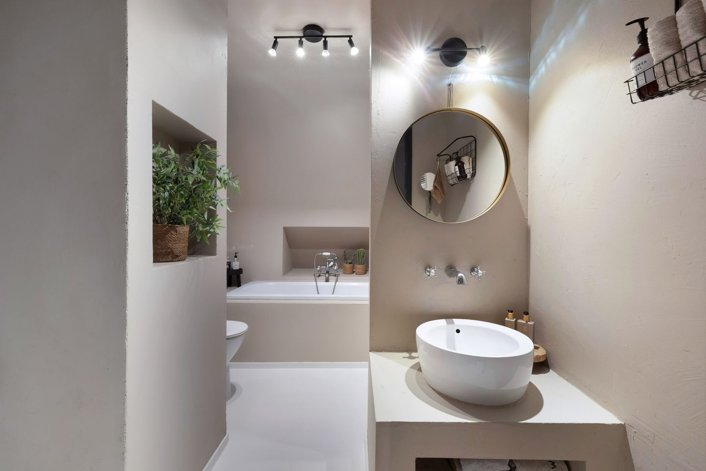 Photo 49 of Galjoen 15 9