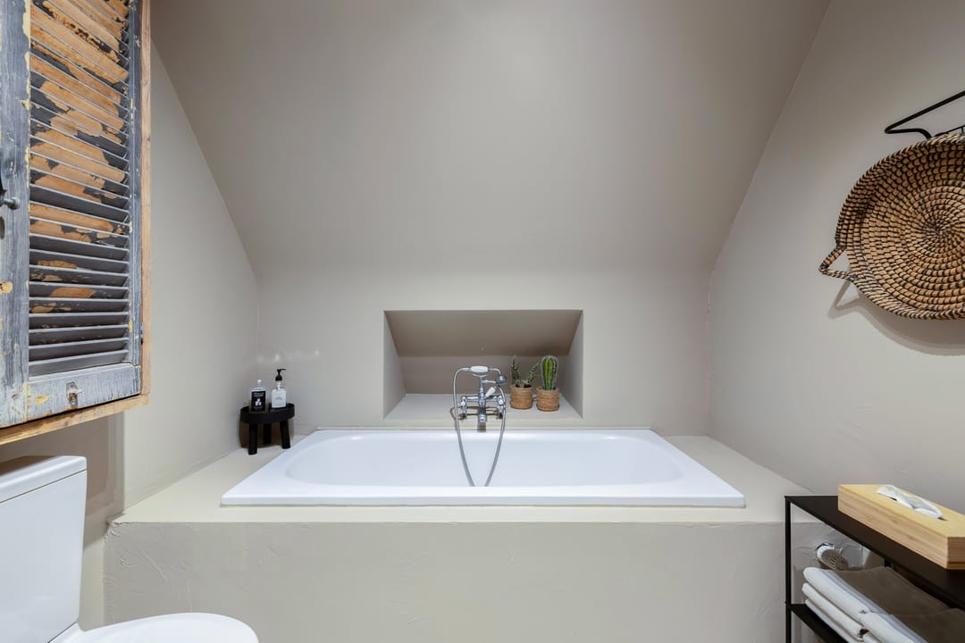 Photo 52 of Galjoen 15 9