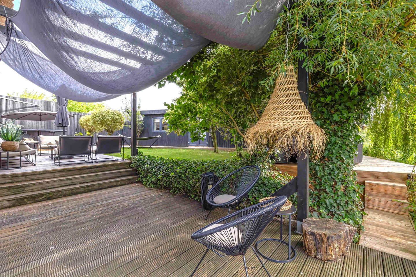 Photo 40 of Galjoen 15 9