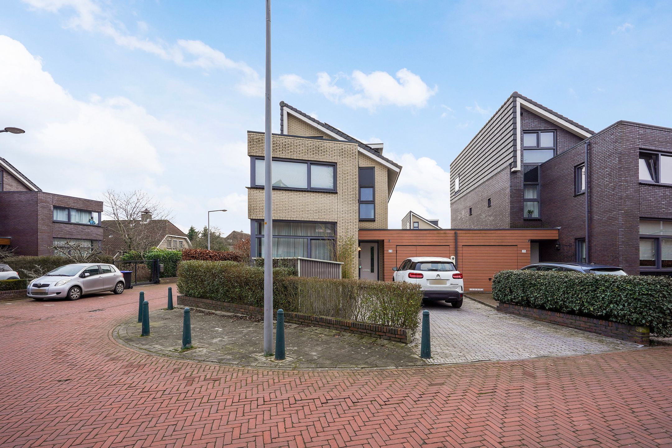 Luxury Semi-Detached Villa with 5 Bedrooms and 3 Bathrooms in Leidschenveen — 40