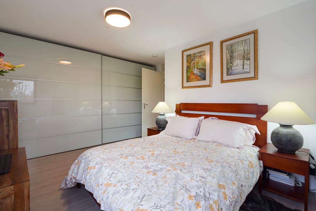 Luxury Semi-Detached Villa with 5 Bedrooms and 3 Bathrooms in Leidschenveen — 35