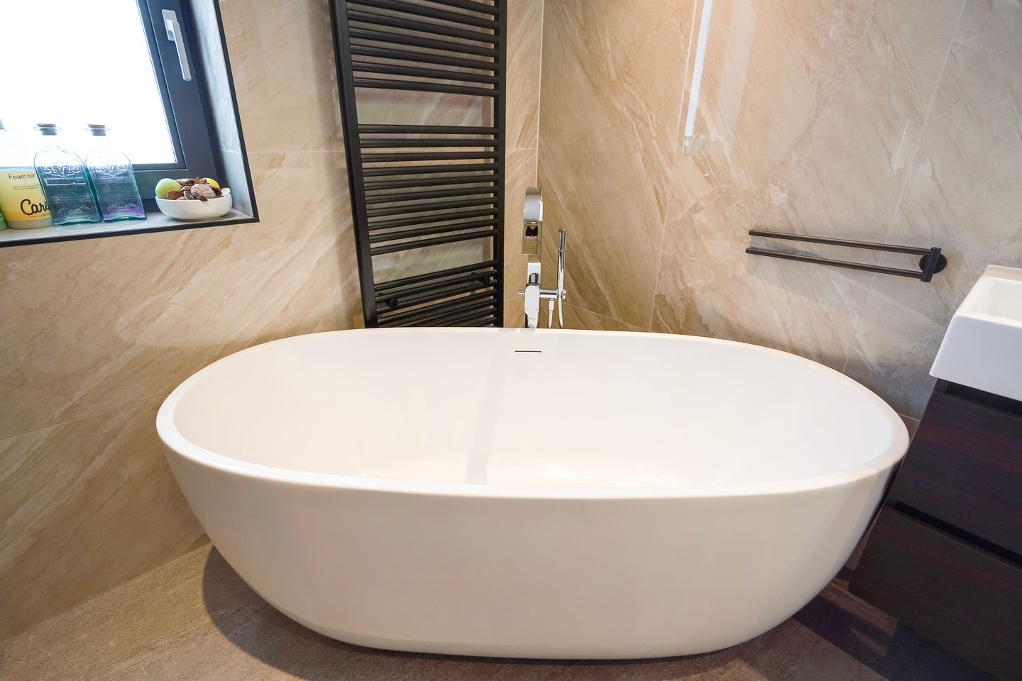 Luxury Semi-Detached Villa with 5 Bedrooms and 3 Bathrooms in Leidschenveen — 38