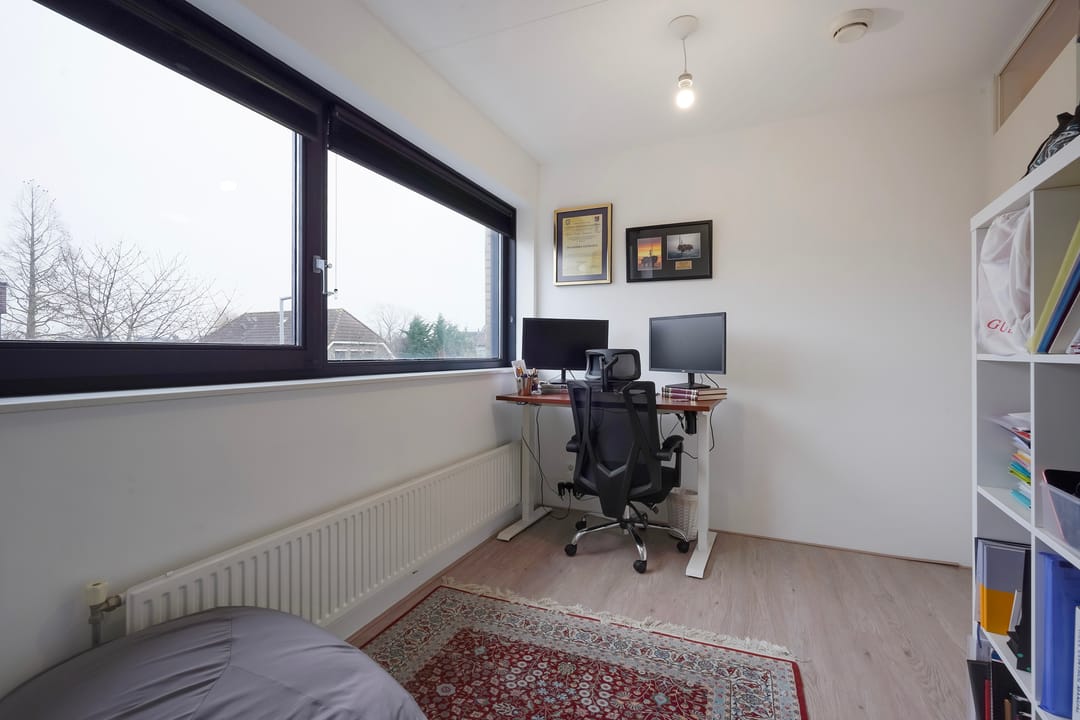 Luxury Semi-Detached Villa with 5 Bedrooms and 3 Bathrooms in Leidschenveen — 48