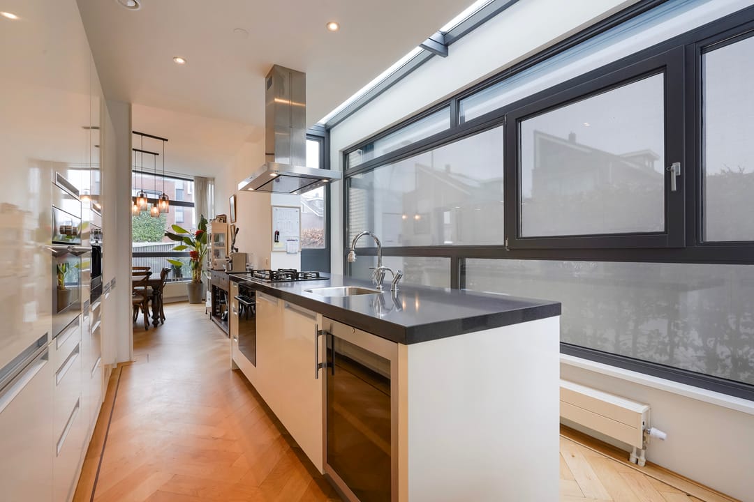 Luxury Semi-Detached Villa with 5 Bedrooms and 3 Bathrooms in Leidschenveen — 18