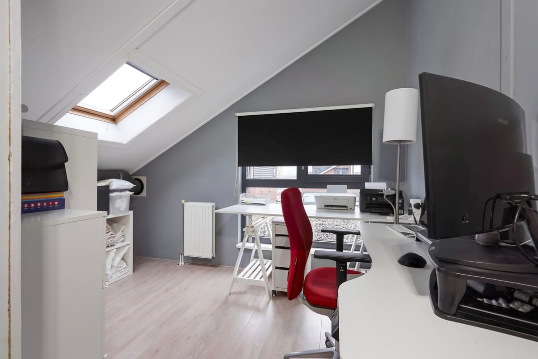 Luxury Semi-Detached Villa with 5 Bedrooms and 3 Bathrooms in Leidschenveen — 58